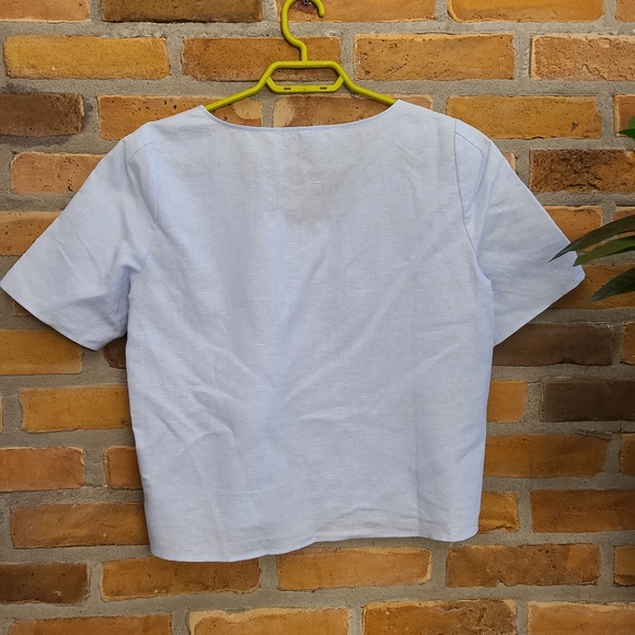 Babaton Aritzia top, size small, light blue - Picture 3 of 3
